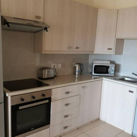 Apartment 301 Carisa Napa - Holiday Flats Ларнака Экстерьер фото